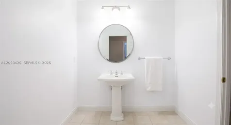 4400 Hillcrest Drive Hollywood FL 33021