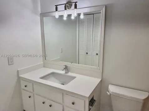 4400 Hillcrest Drive Hollywood FL 33021