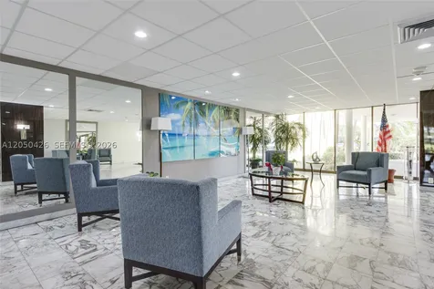 4400 Hillcrest Drive Hollywood FL 33021