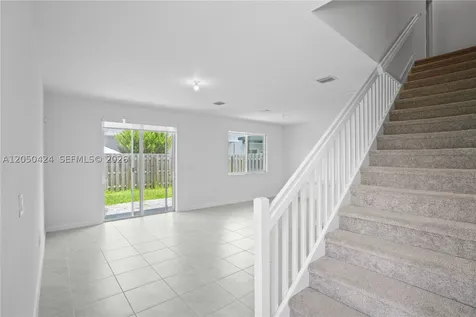 715 SE 15th Street Homestead FL 33034