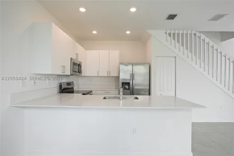 715 SE 15th Street Homestead FL 33034
