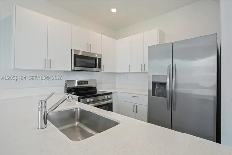 715 SE 15th Street Homestead FL 33034