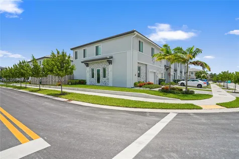 715 SE 15th Street Homestead FL 33034