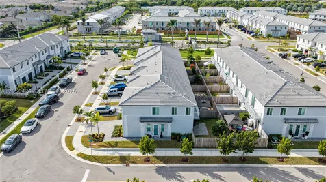 715 SE 15th Street Homestead FL 33034
