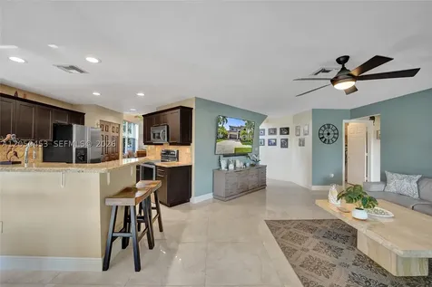 1267 NW 167th Avenue Pembroke Pines FL 33028