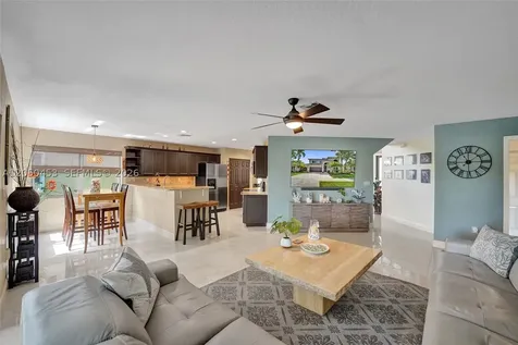 1267 NW 167th Avenue Pembroke Pines FL 33028