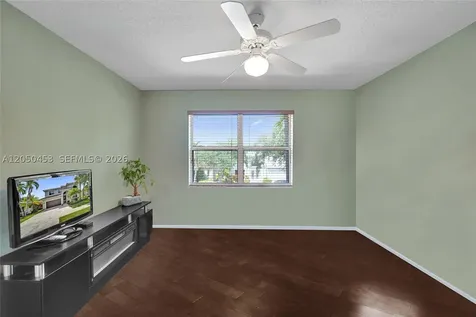 1267 NW 167th Avenue Pembroke Pines FL 33028