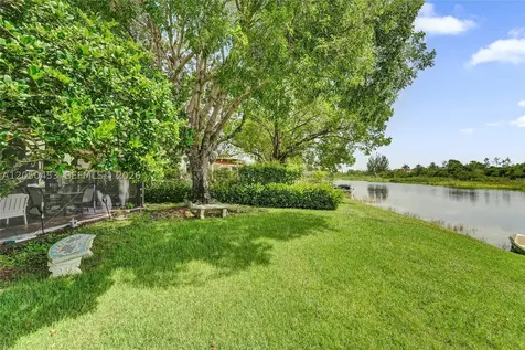 1267 NW 167th Avenue Pembroke Pines FL 33028