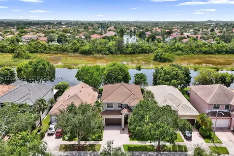 1267 NW 167th Avenue Pembroke Pines FL 33028