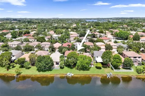 1267 NW 167th Avenue Pembroke Pines FL 33028