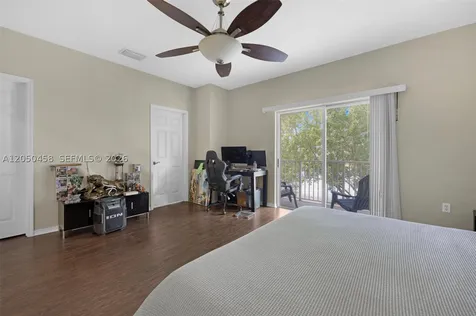 1980 SE 23rd Avenue Homestead FL 33035