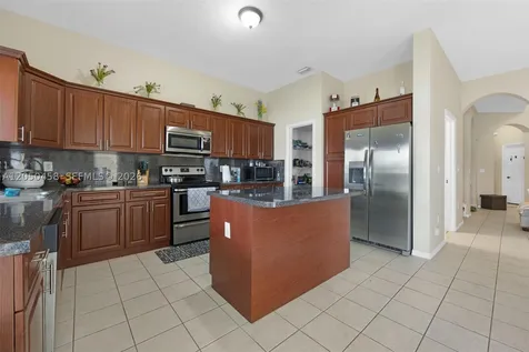 1980 SE 23rd Avenue Homestead FL 33035