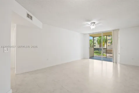 8373 Lake Drive Doral FL 33166
