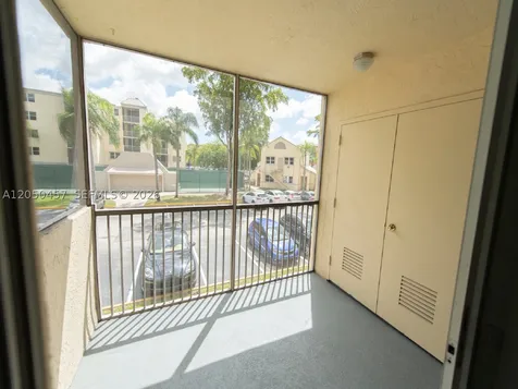8373 Lake Drive Doral FL 33166