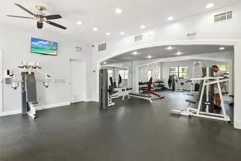 8373 Lake Drive Doral FL 33166