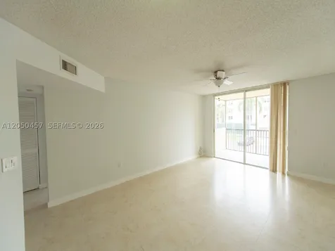 8373 Lake Drive Doral FL 33166