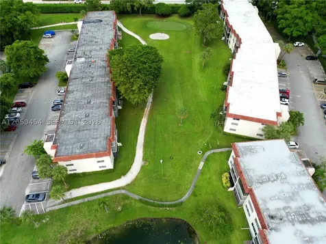 8940 S Hollybrook Boulevard Pembroke Pines FL 33025