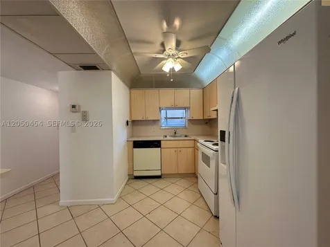 8940 S Hollybrook Boulevard Pembroke Pines FL 33025