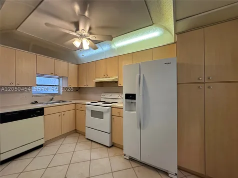 8940 S Hollybrook Boulevard Pembroke Pines FL 33025