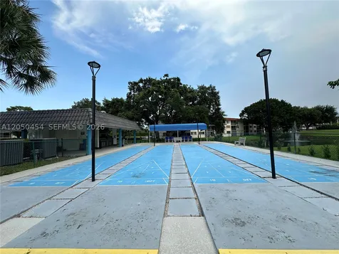 8940 S Hollybrook Boulevard Pembroke Pines FL 33025