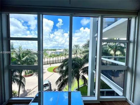 10275 Collins Avenue Bal Harbour FL 33154