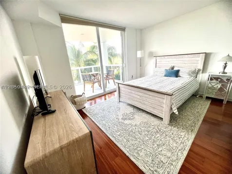 10275 Collins Avenue Bal Harbour FL 33154