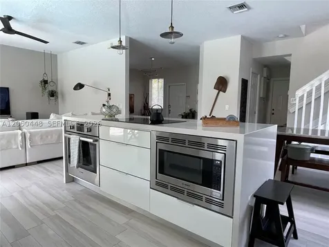 485 Silver Palm Way Weston FL 33327