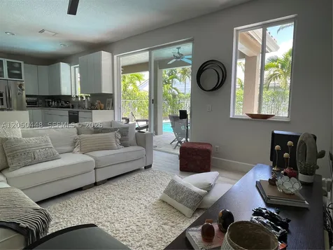 485 Silver Palm Way Weston FL 33327