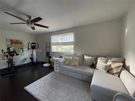 485 Silver Palm Way Weston FL 33327