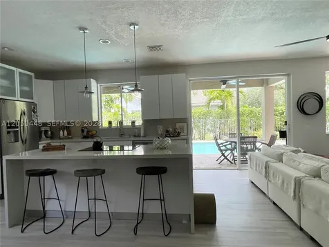 485 Silver Palm Way Weston FL 33327
