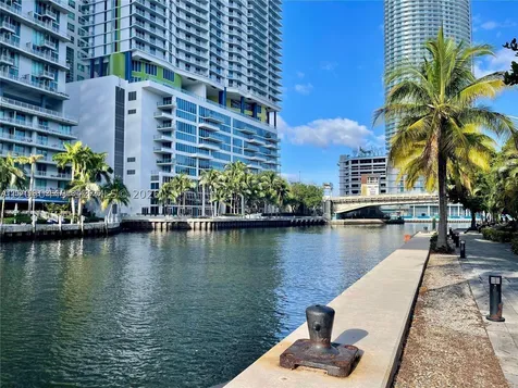 90 SW 3rd Street Miami FL 33130