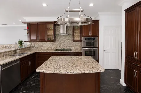 16075 SW 149th Terrace Miami FL 33196