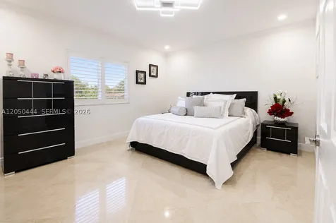 16075 SW 149th Terrace Miami FL 33196