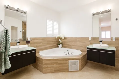 16075 SW 149th Terrace Miami FL 33196
