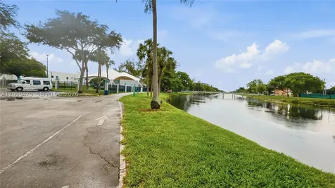 16450 Miami Drive North Miami Beach FL 33162