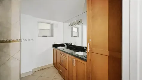 16450 Miami Drive North Miami Beach FL 33162