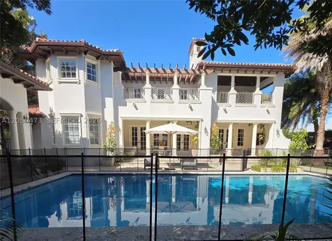 277 Marinero Court Coral Gables FL 33143