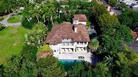277 Marinero Court Coral Gables FL 33143