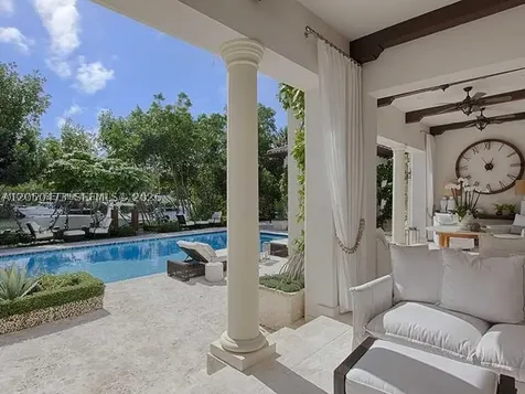 277 Marinero Court Coral Gables FL 33143