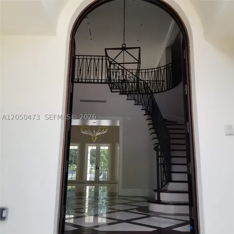 277 Marinero Court Coral Gables FL 33143