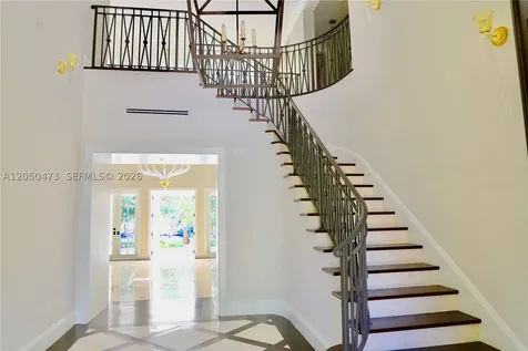 277 Marinero Court Coral Gables FL 33143