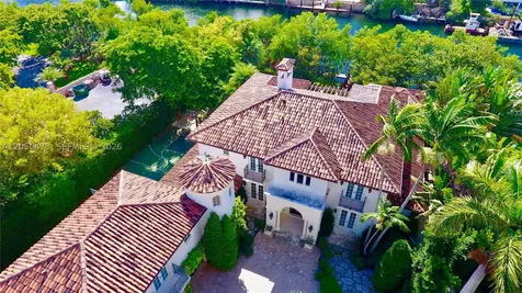 277 Marinero Court Coral Gables FL 33143