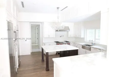 277 Marinero Court Coral Gables FL 33143
