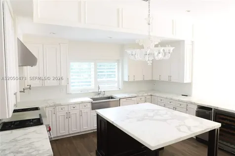 277 Marinero Court Coral Gables FL 33143