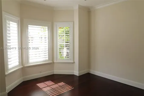 277 Marinero Court Coral Gables FL 33143