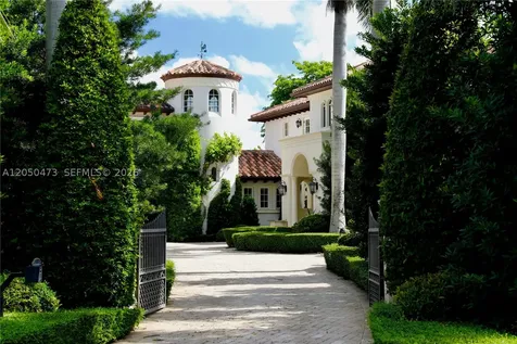 277 Marinero Court Coral Gables FL 33143