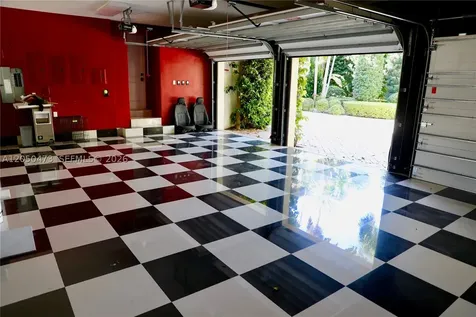 277 Marinero Court Coral Gables FL 33143