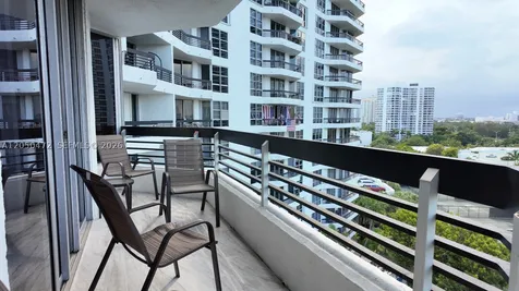 3600 Mystic Pointe Drive Aventura FL 33180