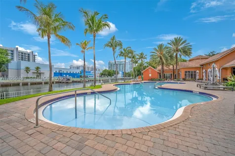 3340 NE 190th Street Aventura FL 33180