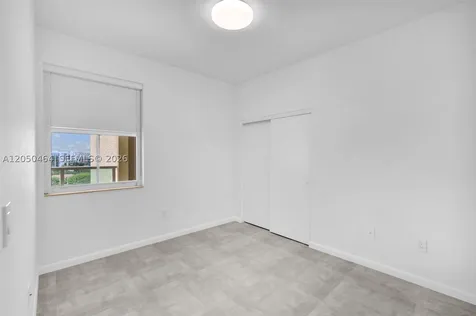 3340 NE 190th Street Aventura FL 33180